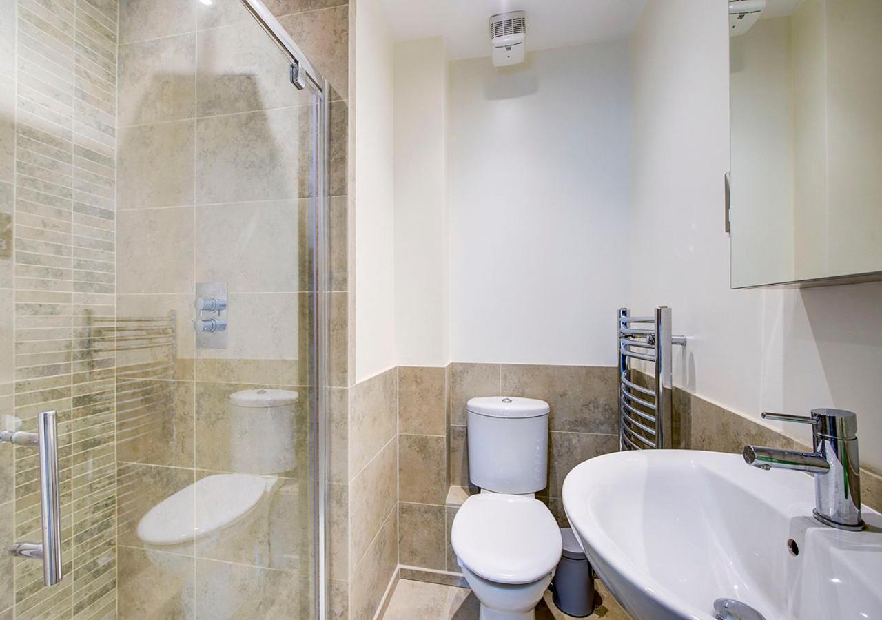 Super Central Edinburgh Castle Basement מראה חיצוני תמונה
